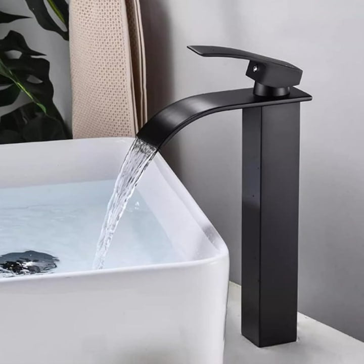 Baterie Chiuveta Baie monocomanda finisaj negru, baterie baie din otel inoxidabil, inalta 30 cm, design modern minimalist, baterie chiuveta baie rezistenta la coroziune, montaj usor, utilizare zilnica - SPTR.RO