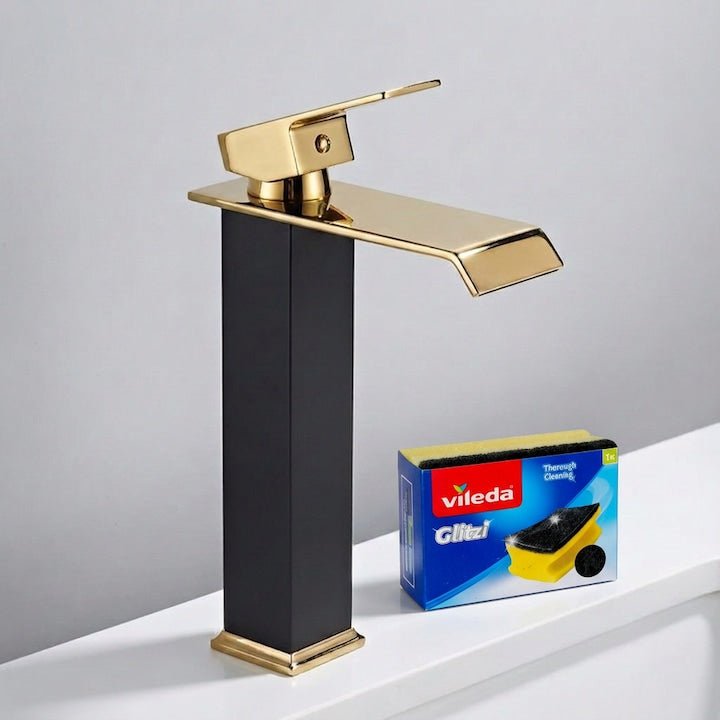 Baterie Lavoar Inalta Baie Design Modern Cascada Auriu Negru, Robinet Cu Cartus Ceramic, Debit Uniform, Comutare Usoara Apa Calda Rece, Corp Metalic Rezistent, Instalare Usoara Cu Accesorii Incluse, C - SPTR.RO